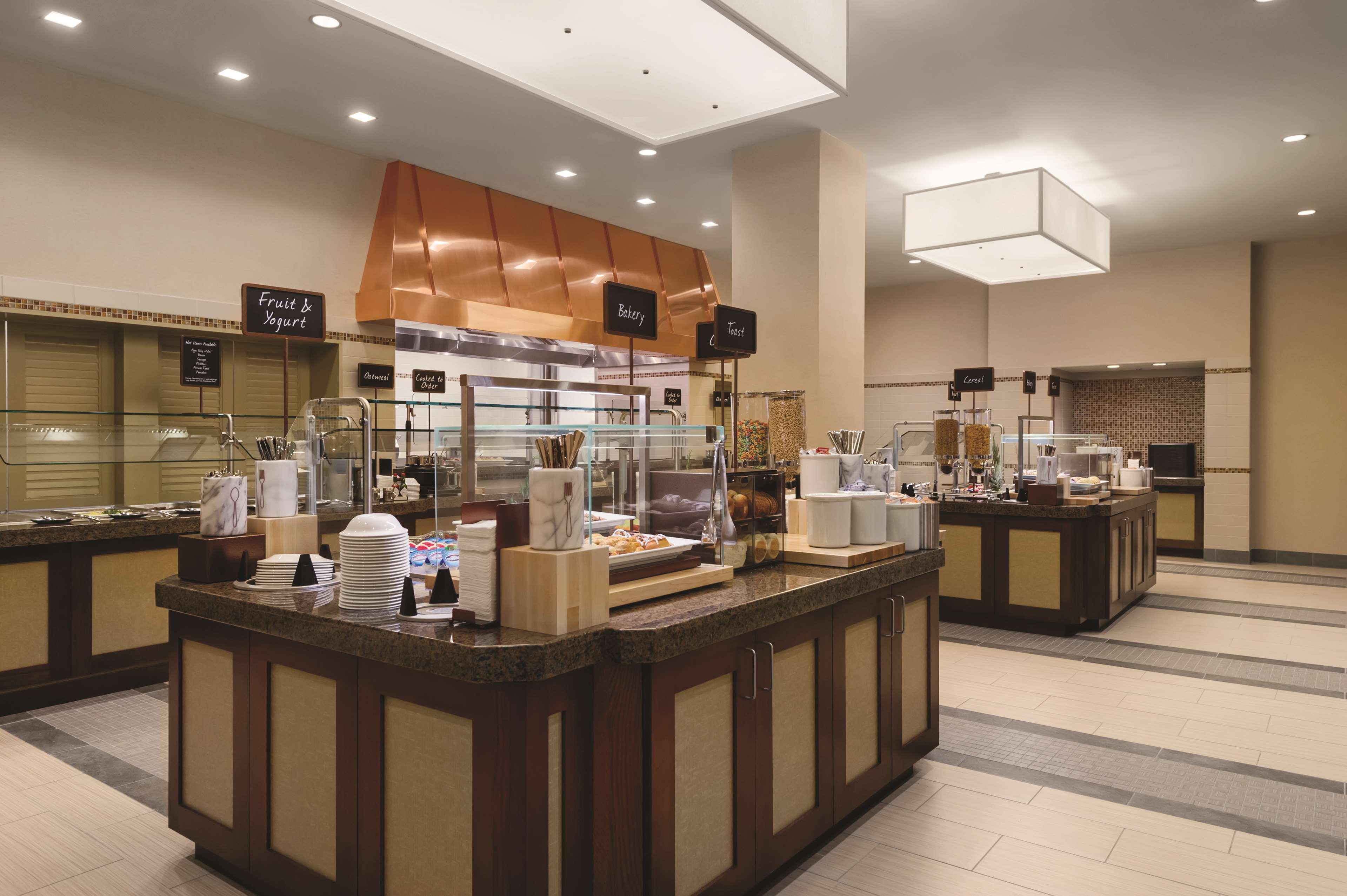 Embassy Suites By Hilton Orlando Lake Buena Vista South Kissimmee Restaurante foto
