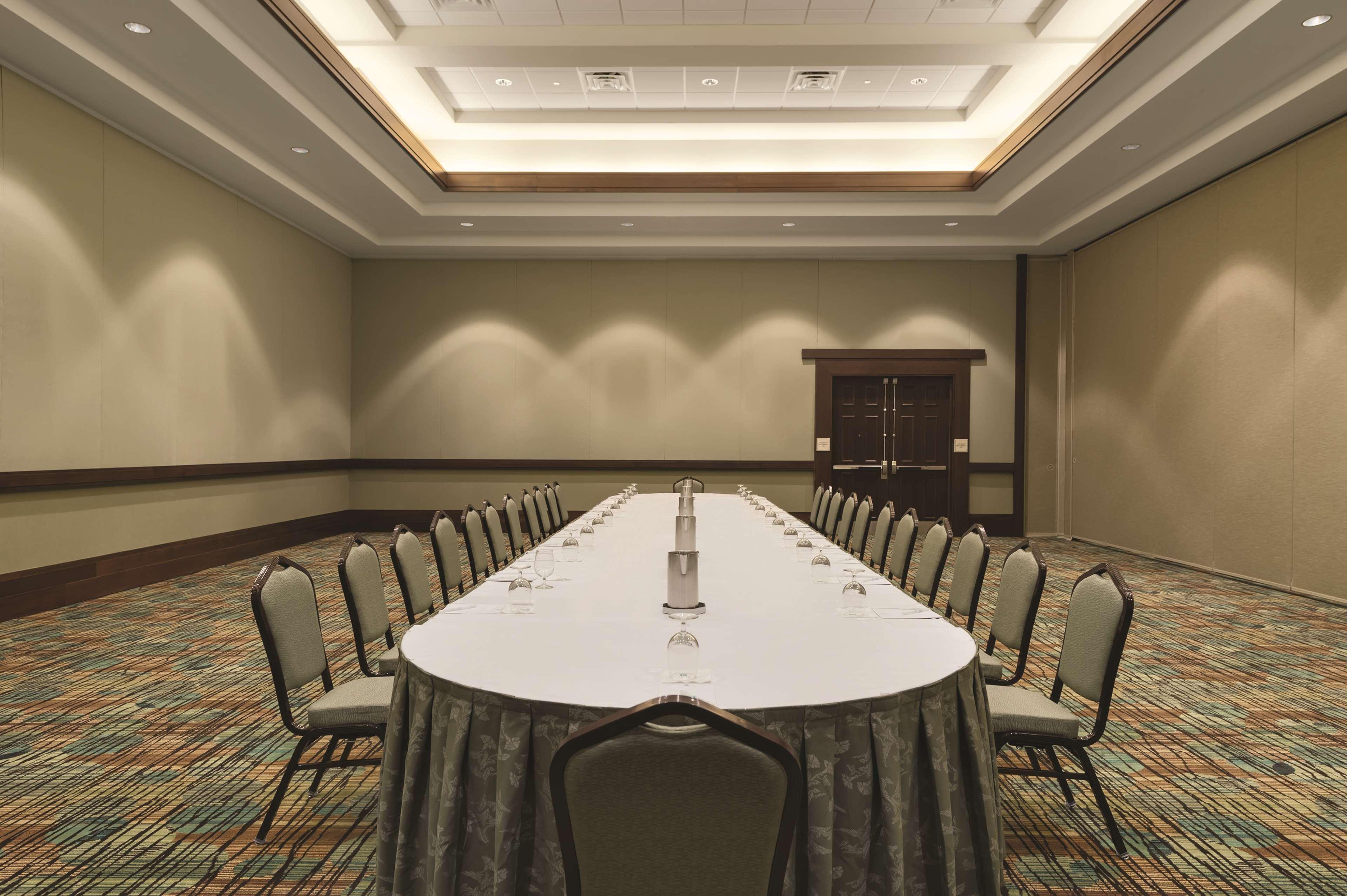 Embassy Suites By Hilton Orlando Lake Buena Vista South Kissimmee Negocio foto
